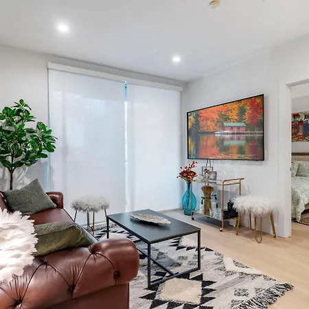 15 City View Santa Monica